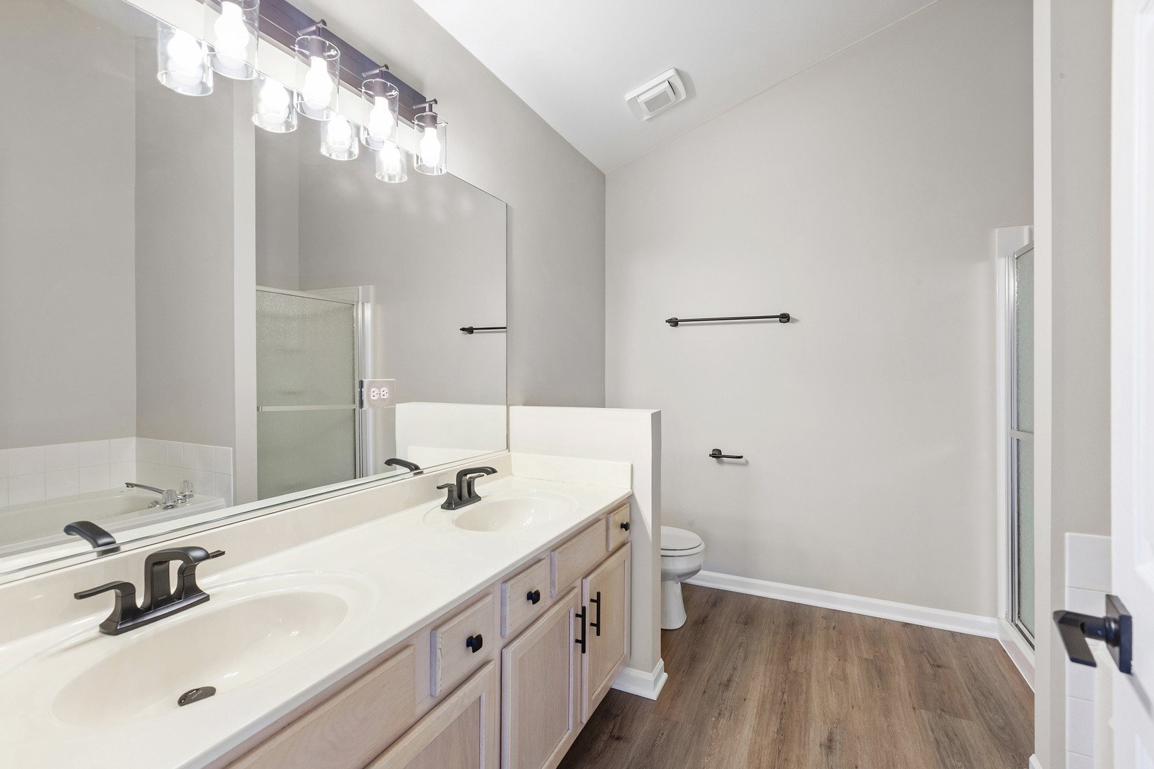 2607 Lexington Lane