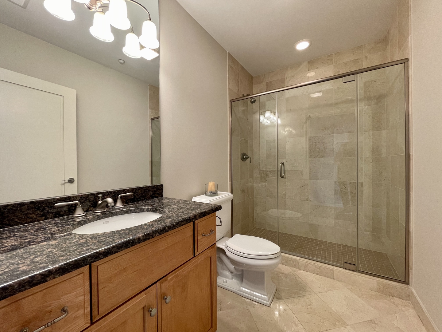 520 S WASHINGTON Street Unit: 604