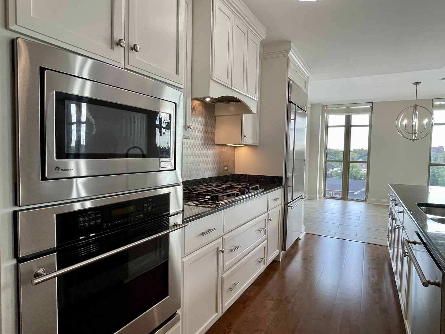 520 S WASHINGTON Street Unit: 604