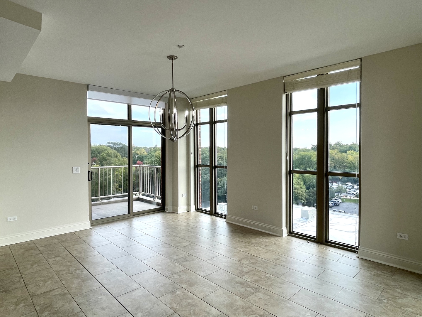 520 S WASHINGTON Street Unit: 604