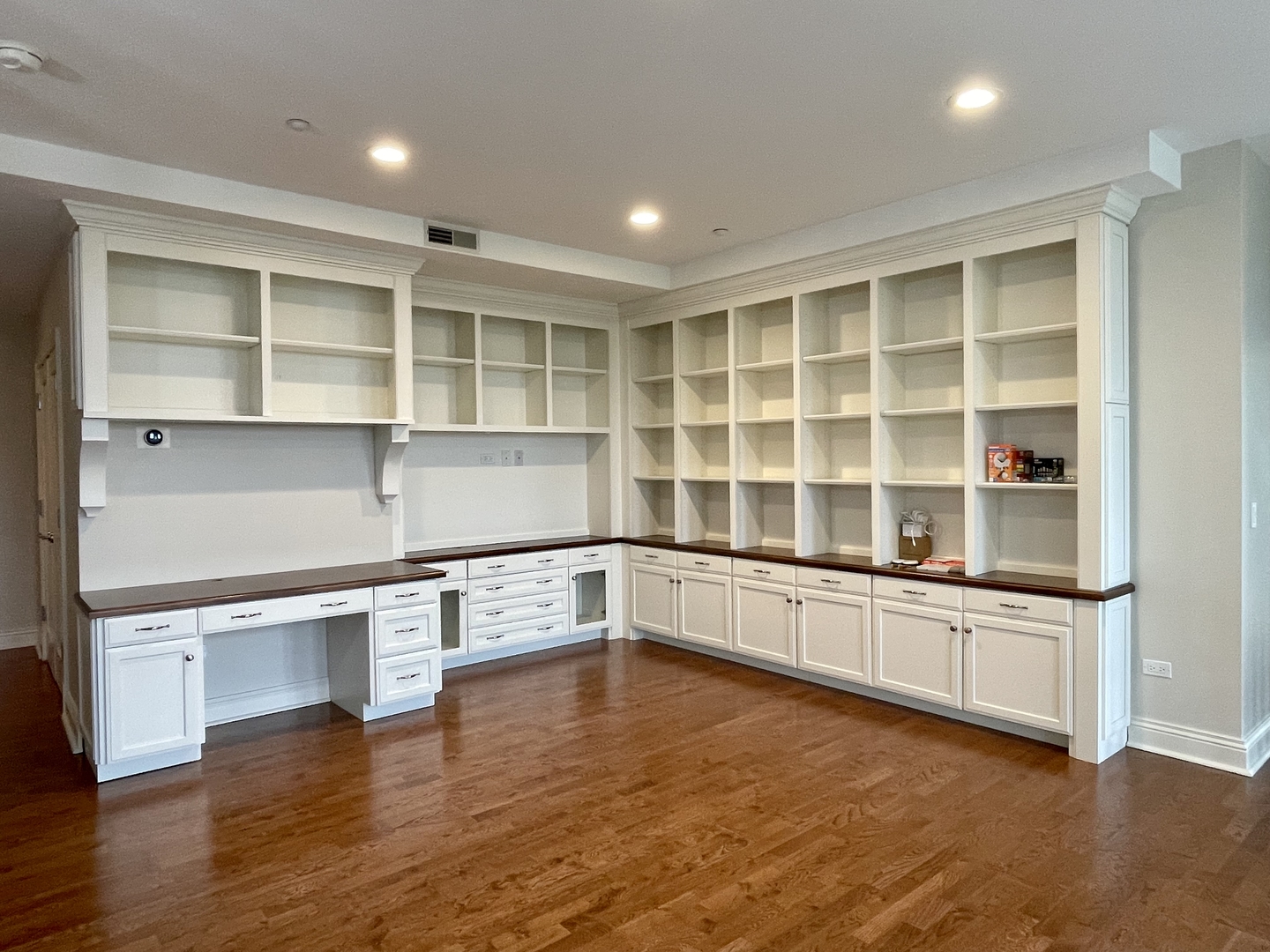 520 S WASHINGTON Street Unit: 604