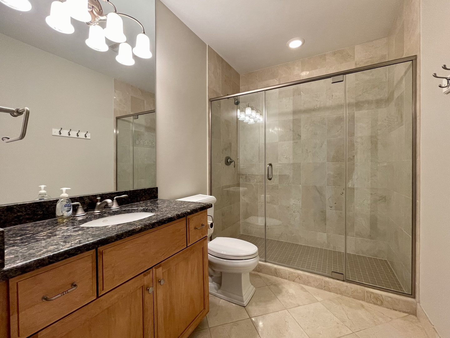 520 S WASHINGTON Street Unit: 604