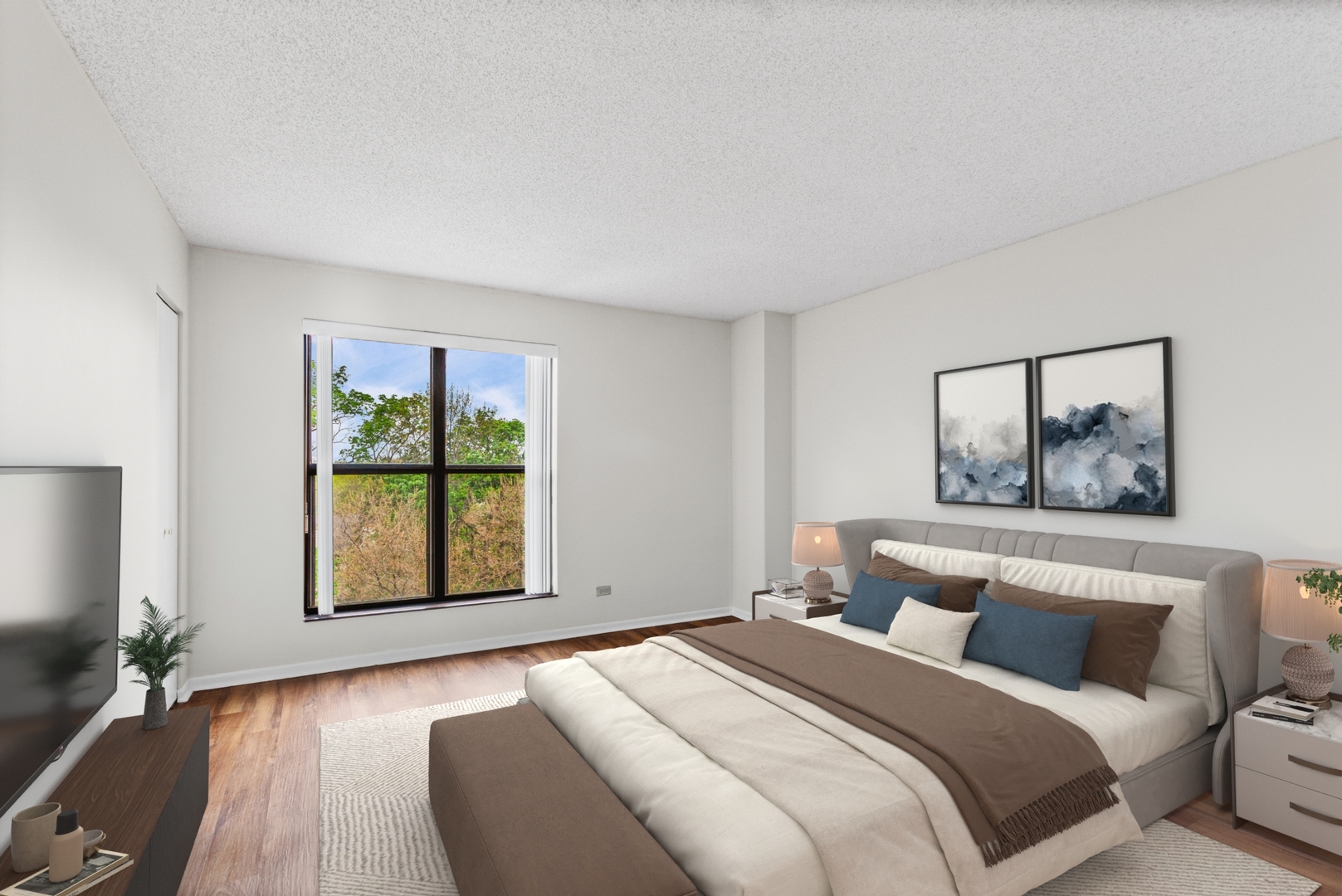 511 Aurora Avenue Unit: 516