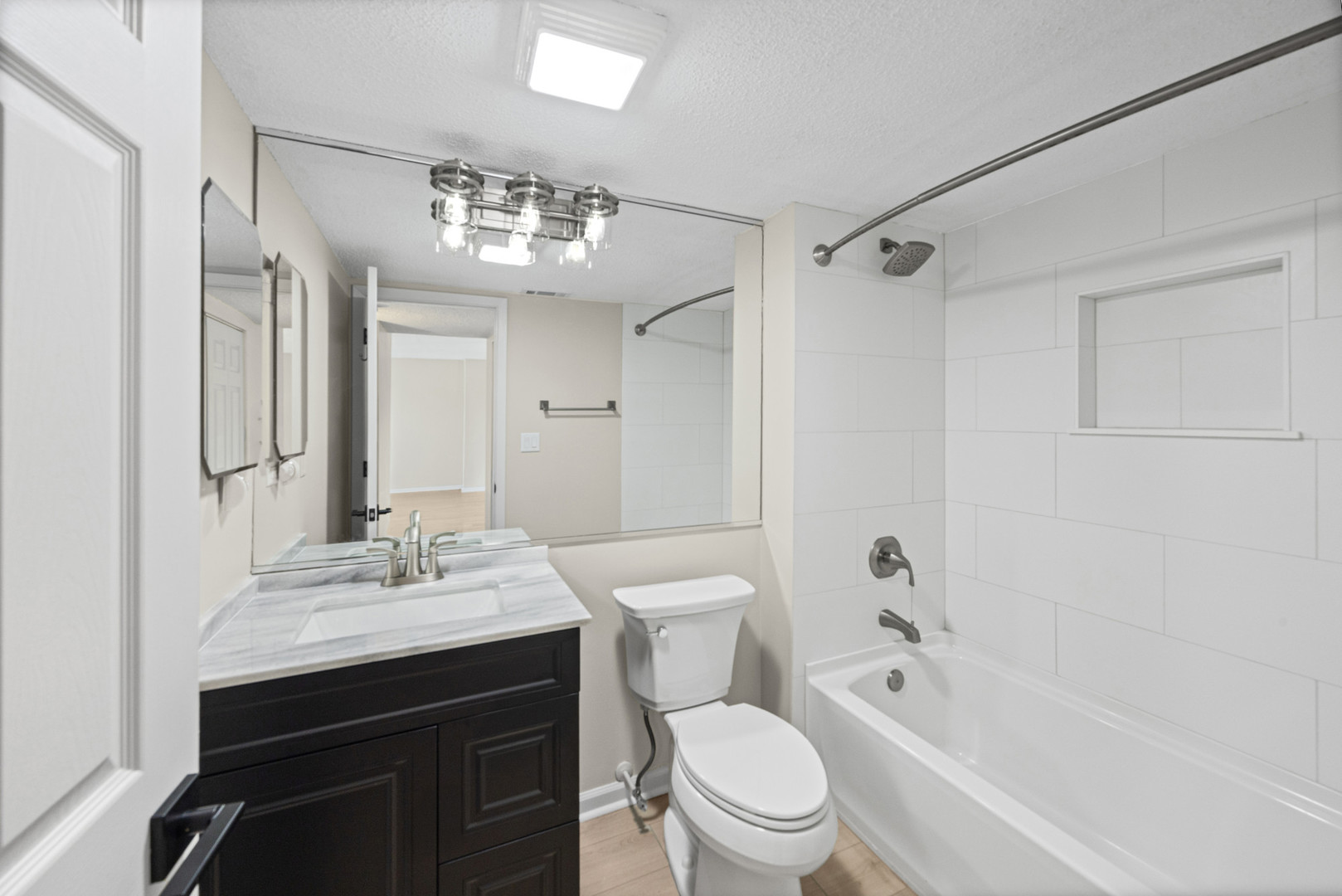 509 Aurora Avenue Unit: 202