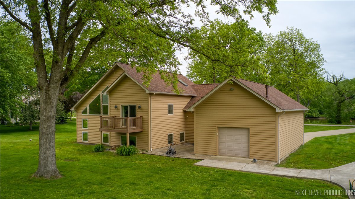 6740 Sundown Lane