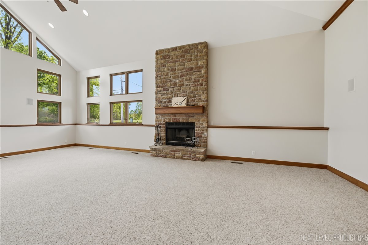 6740 Sundown Lane