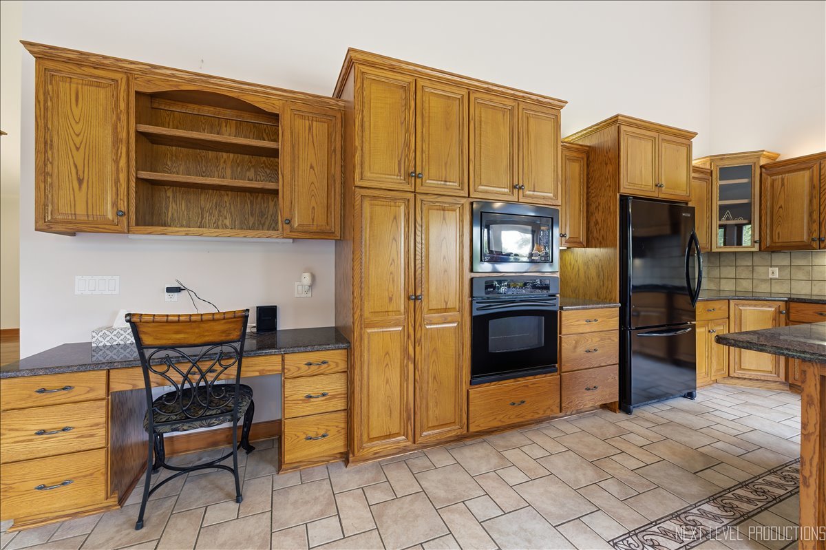6740 Sundown Lane