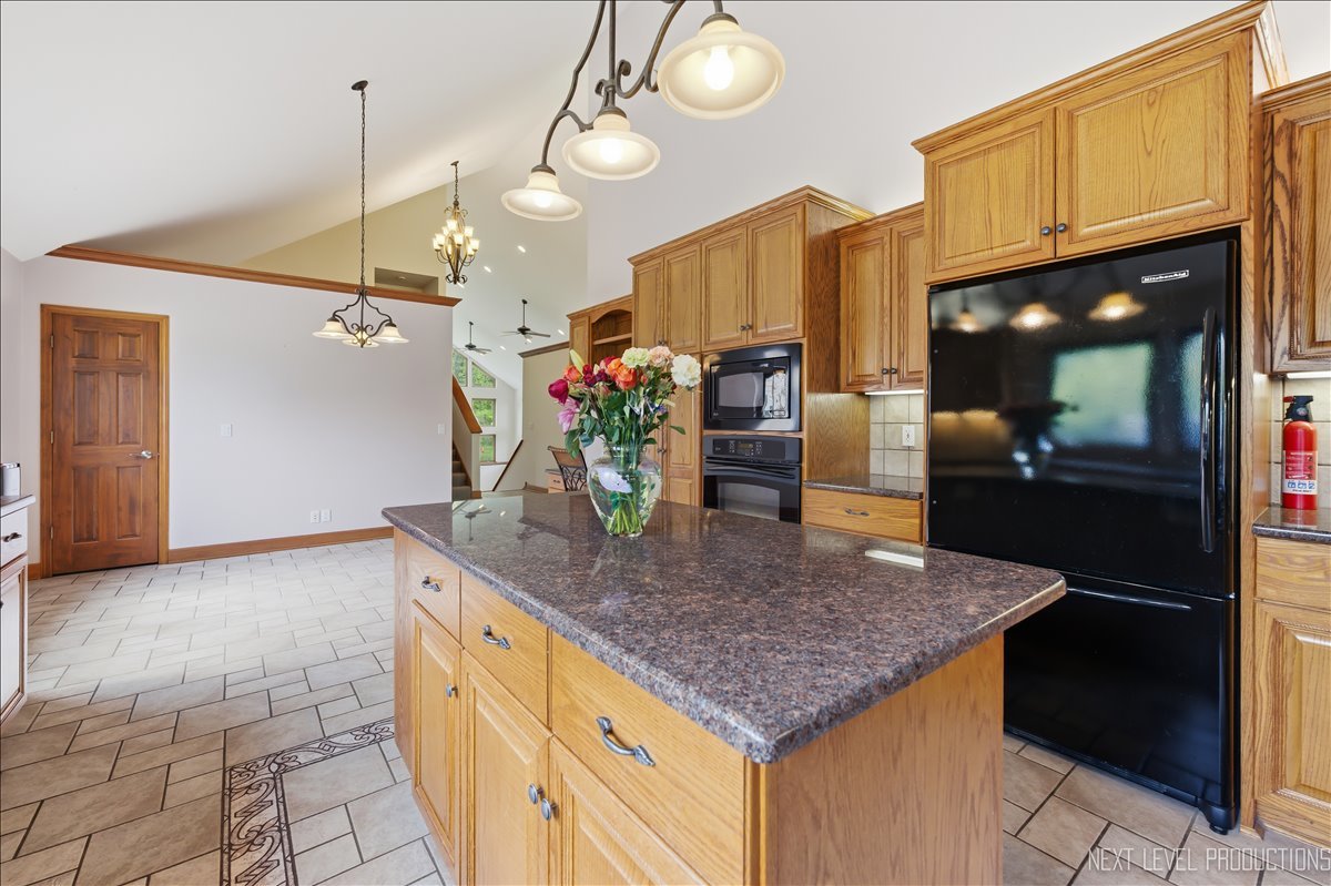 6740 Sundown Lane