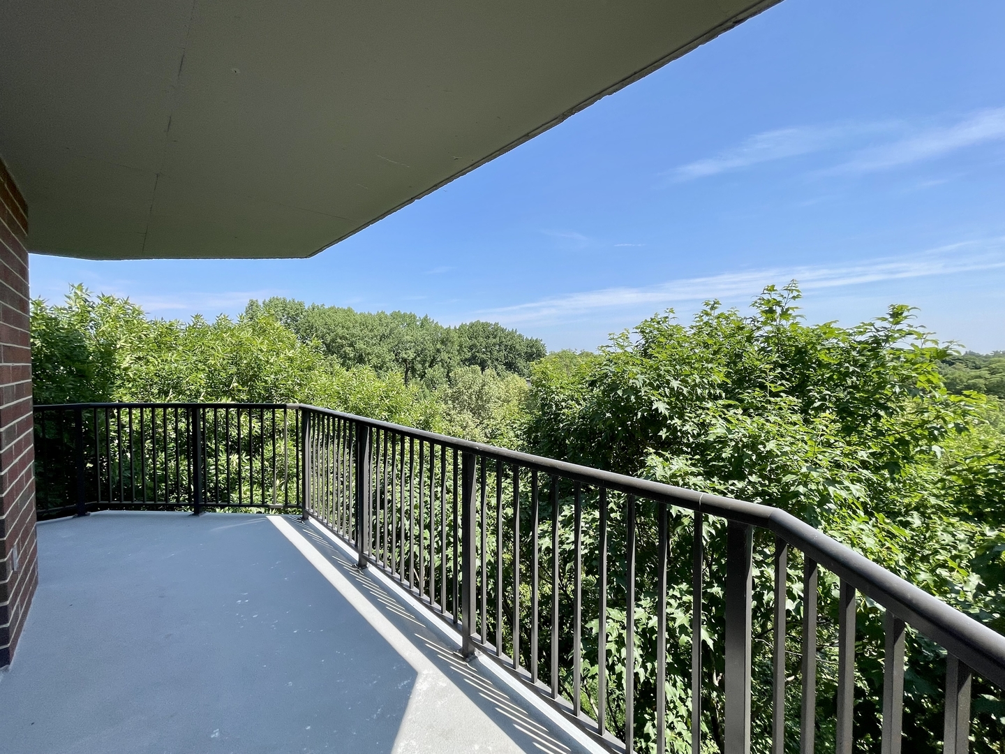 511 AURORA Avenue Unit: 510