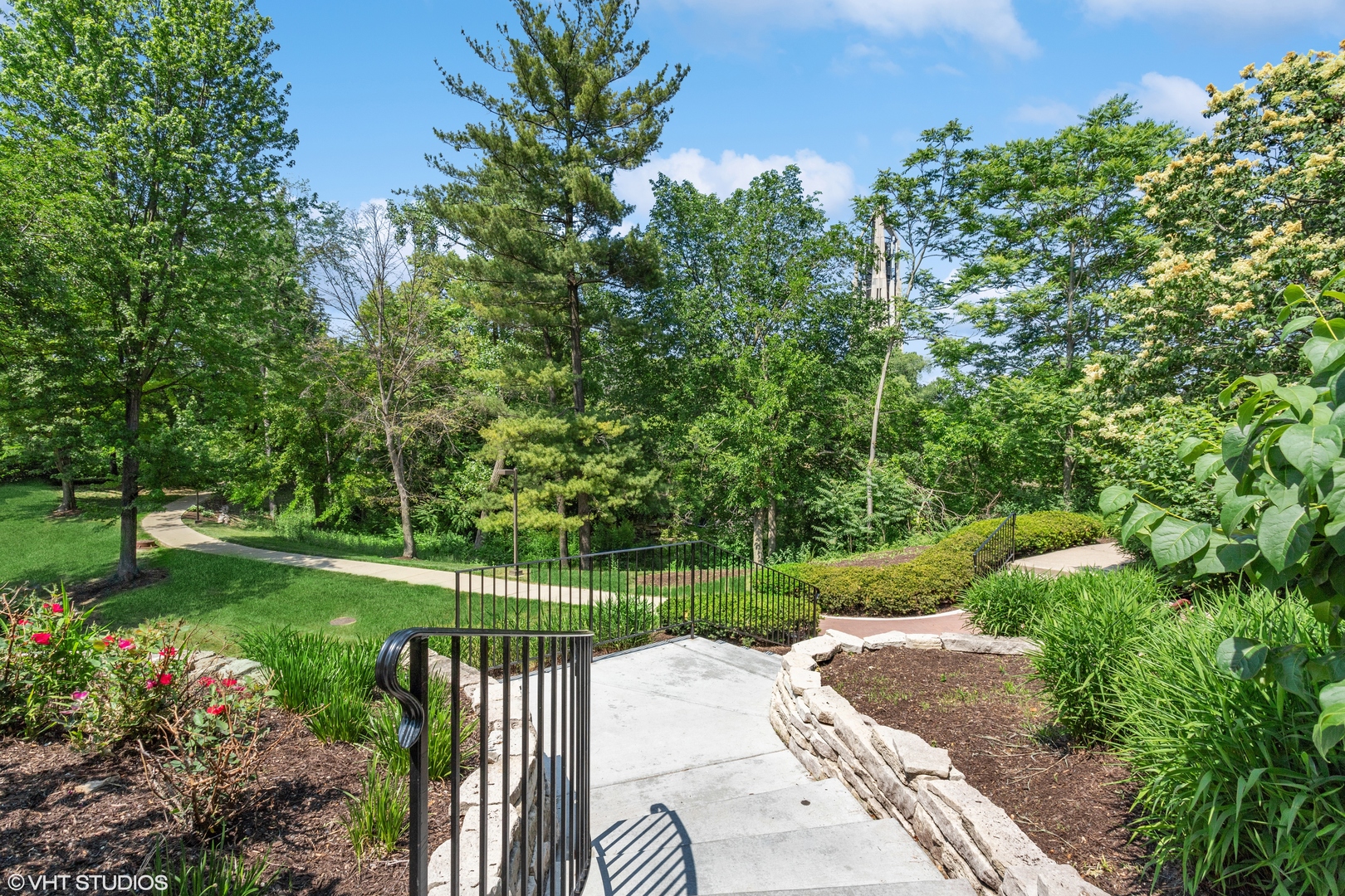 511 AURORA Avenue Unit: 510