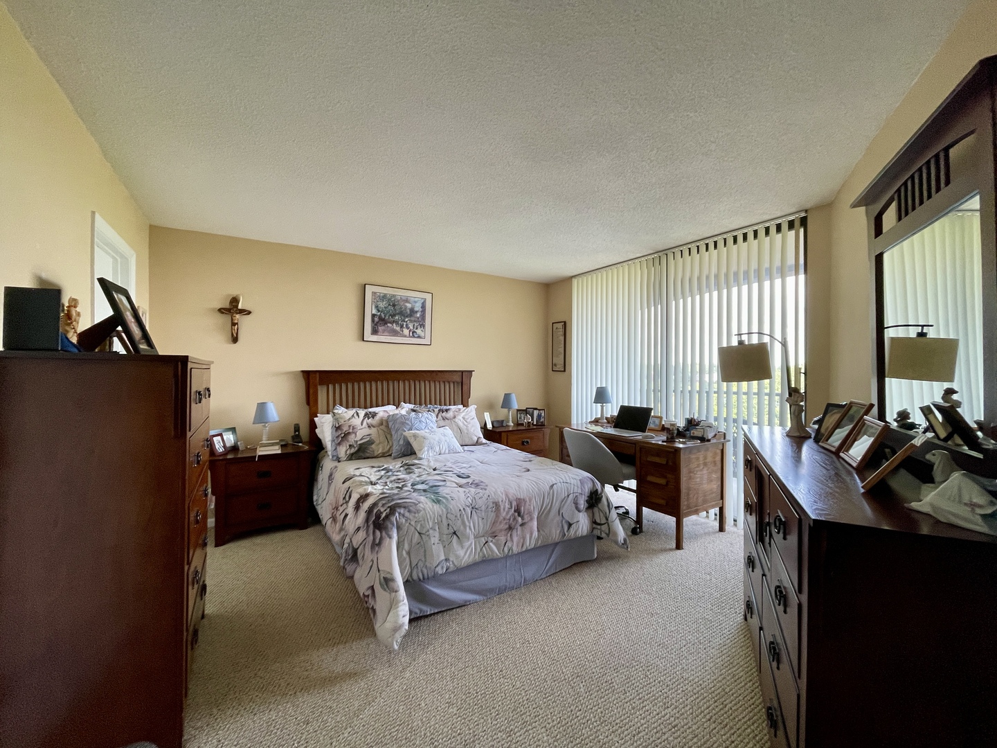 509 Aurora Avenue Unit: 614