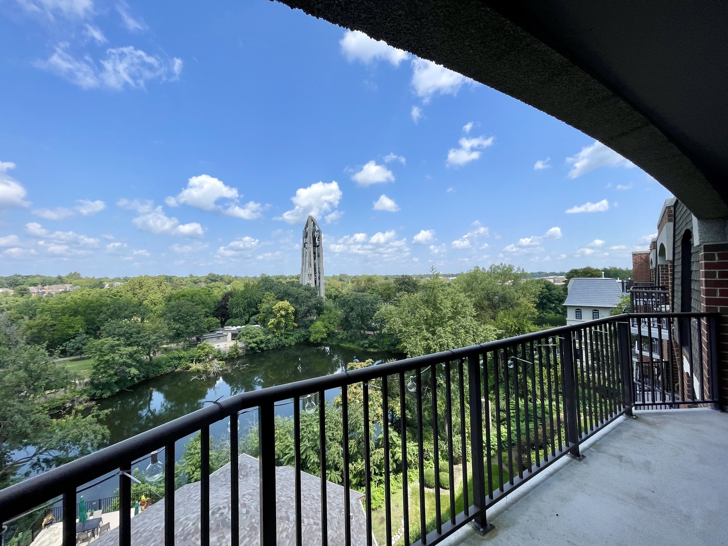 509 Aurora Avenue Unit: 614