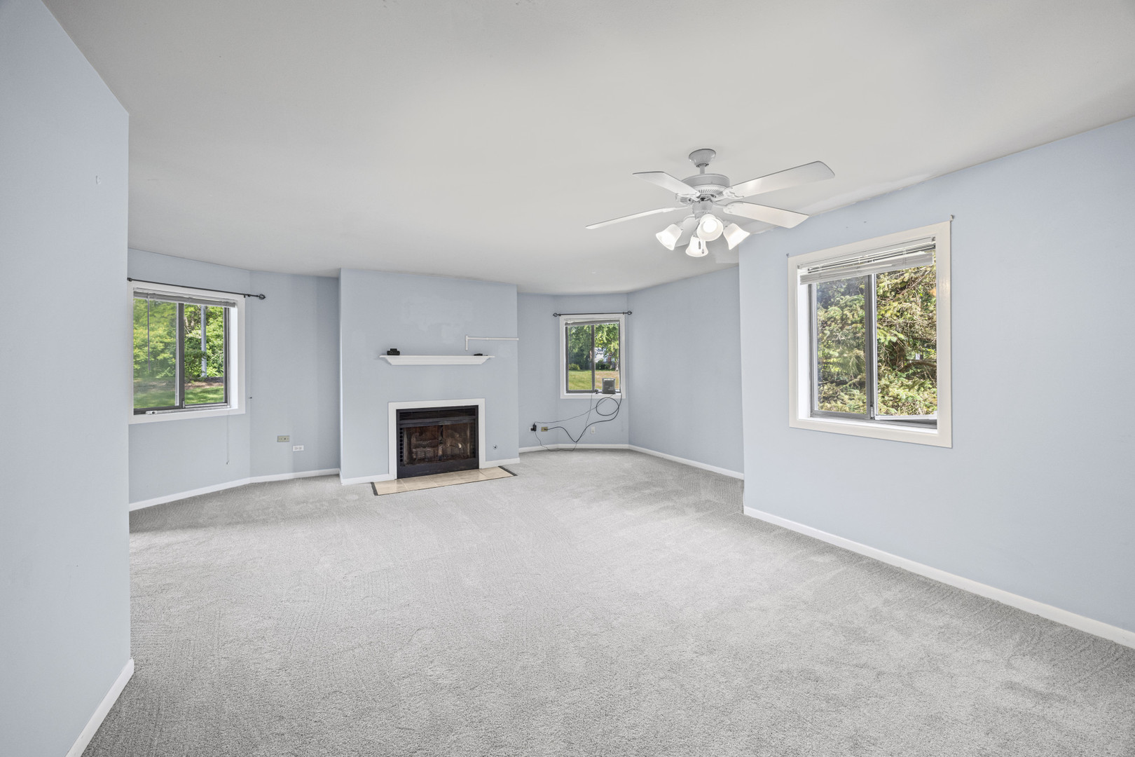 2880 Torrey Pine Lane Unit: 1H