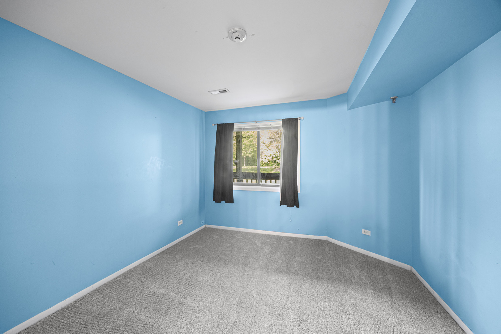 2880 Torrey Pine Lane Unit: 1H