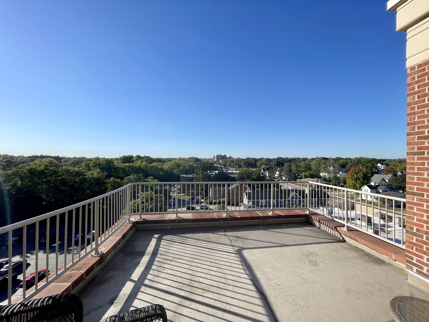 520 S WASHINGTON Street Unit: PH3