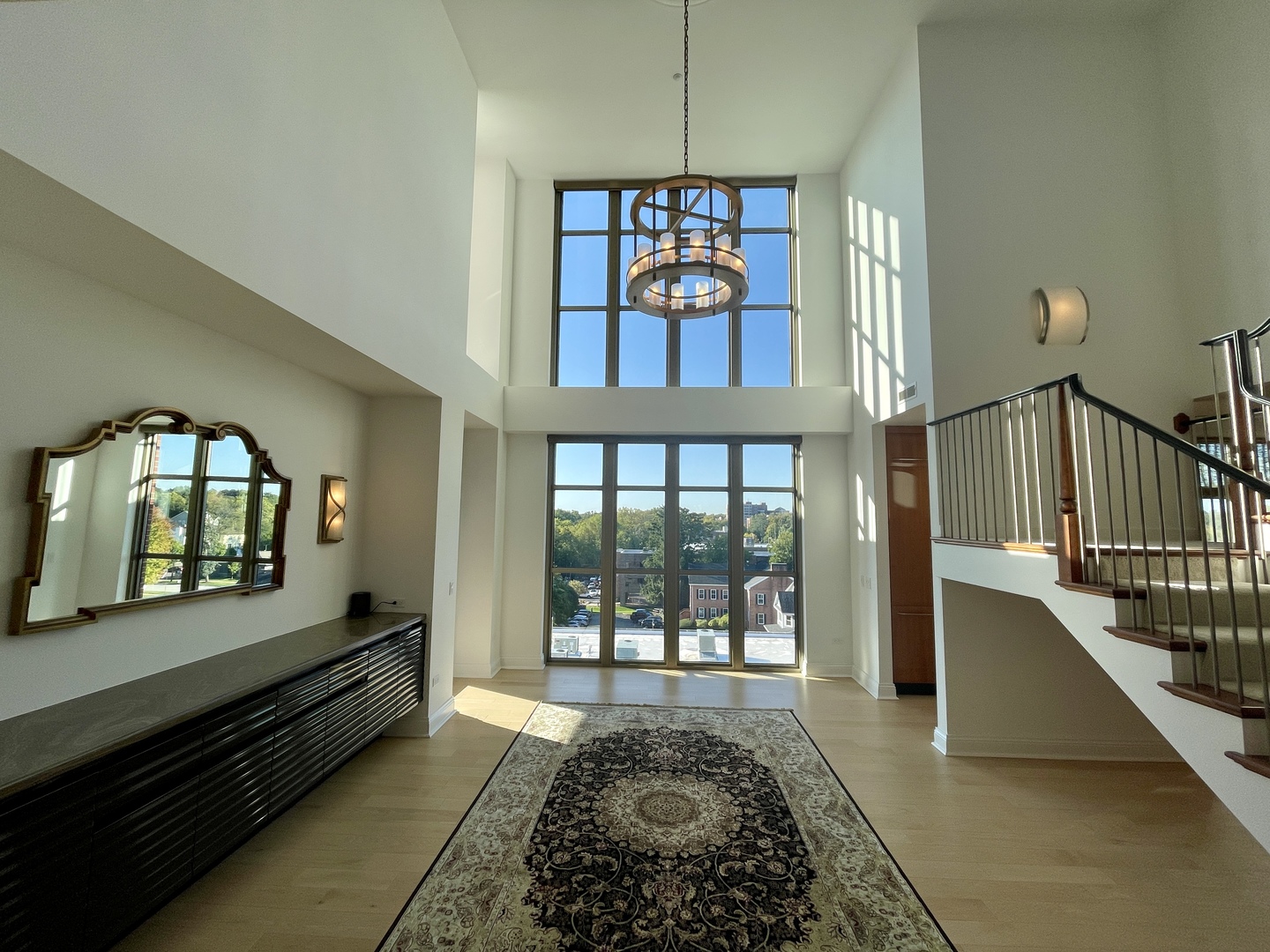 520 S WASHINGTON Street Unit: PH3