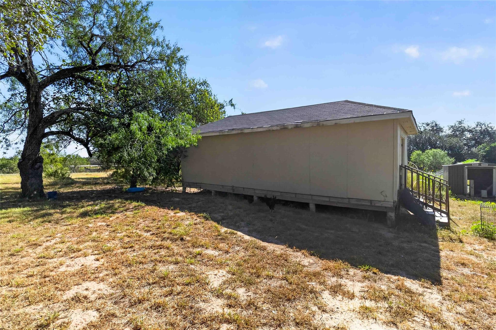 21174 Us Highway 281 S
