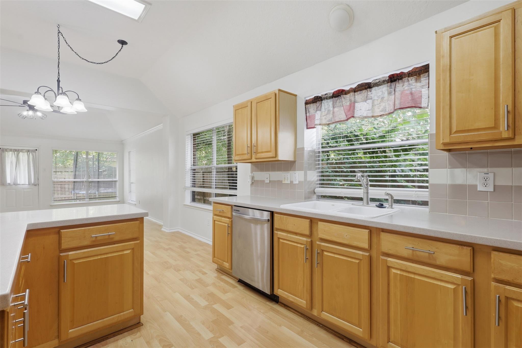 19319 Arbor Pines