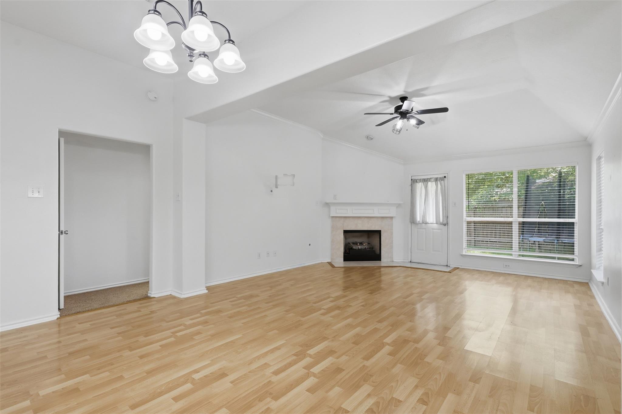 19319 Arbor Pines