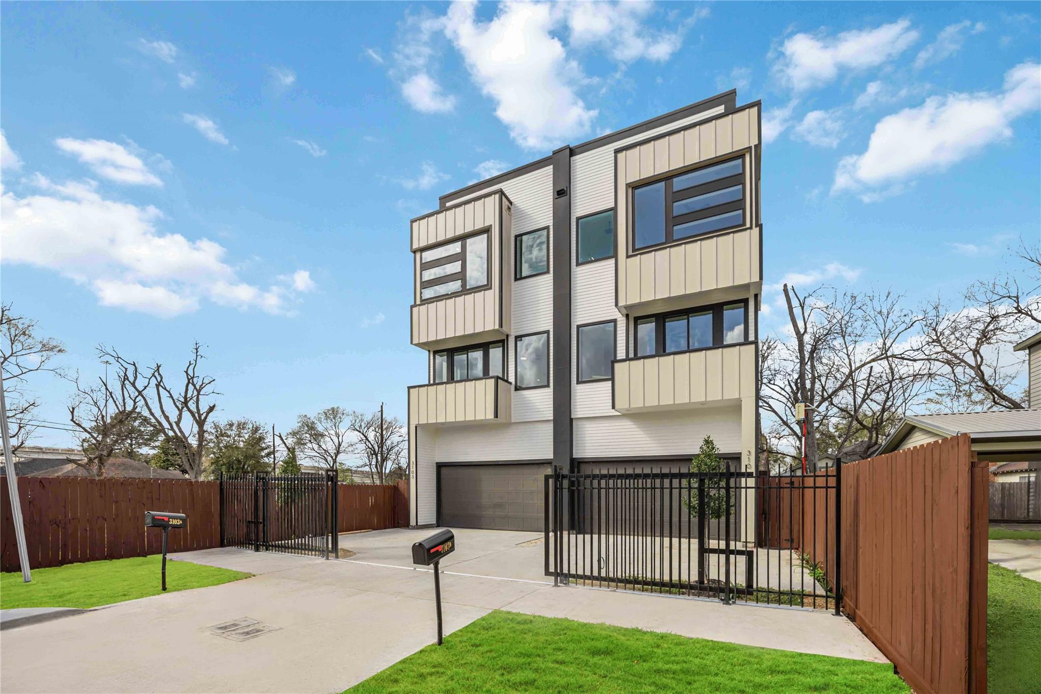 3103 Lelia Street Unit: A and B