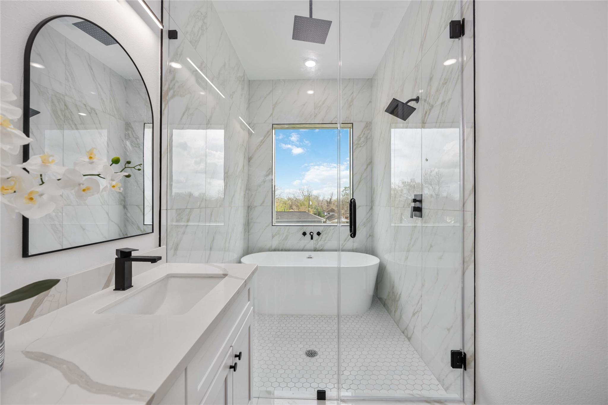 3103 Lelia Street Unit: A and B