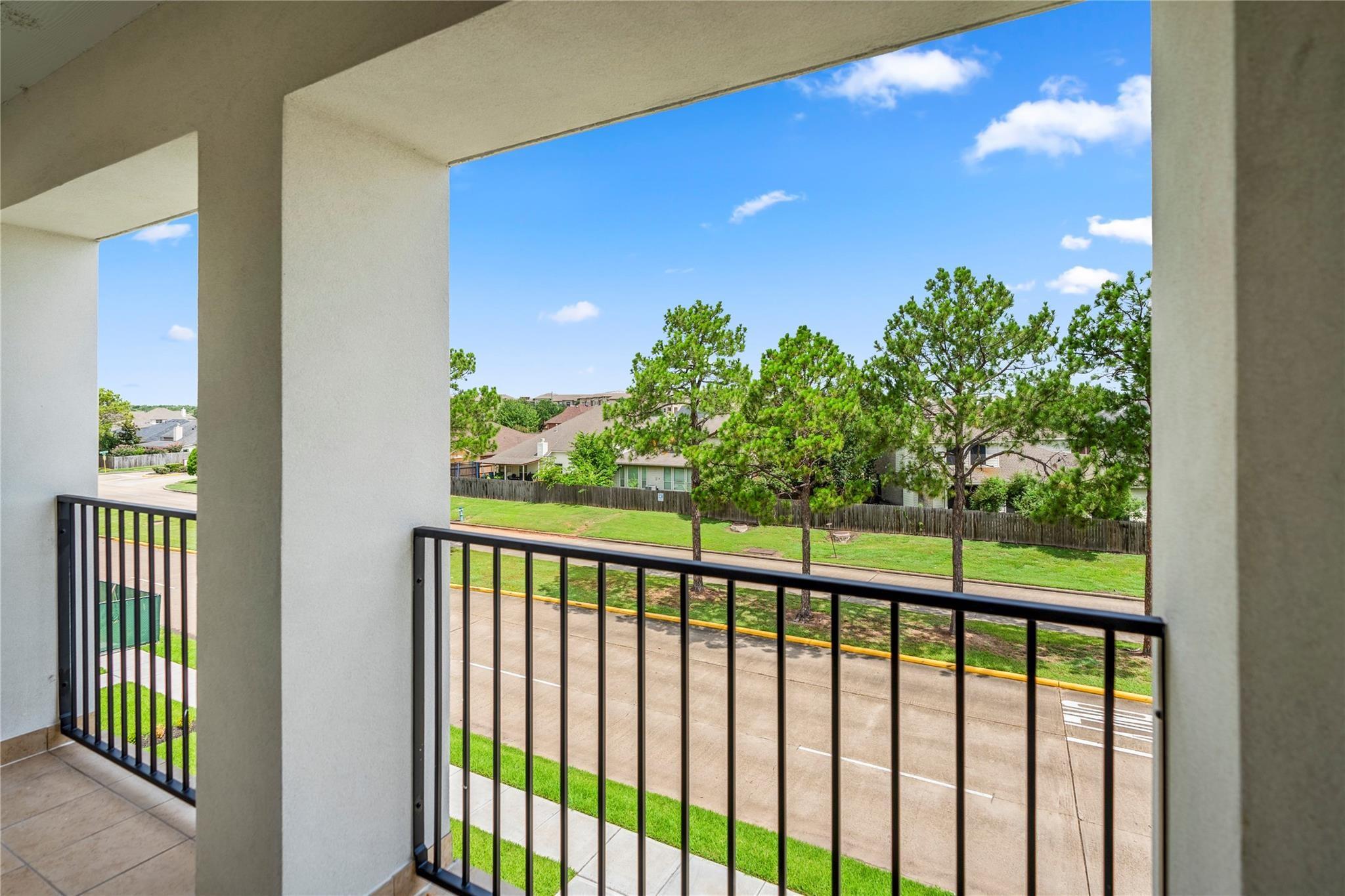 15000 S Richmond Street # 3