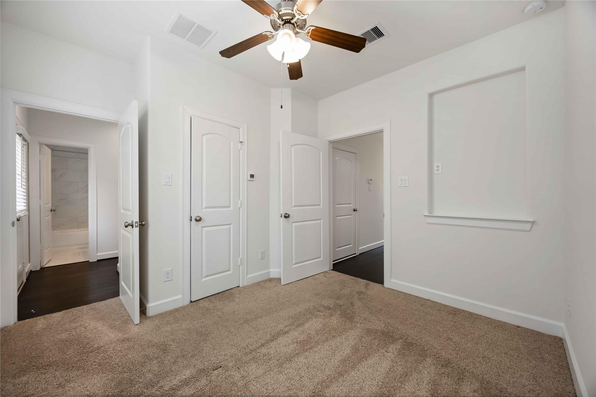 4012 Centre Valley Lane