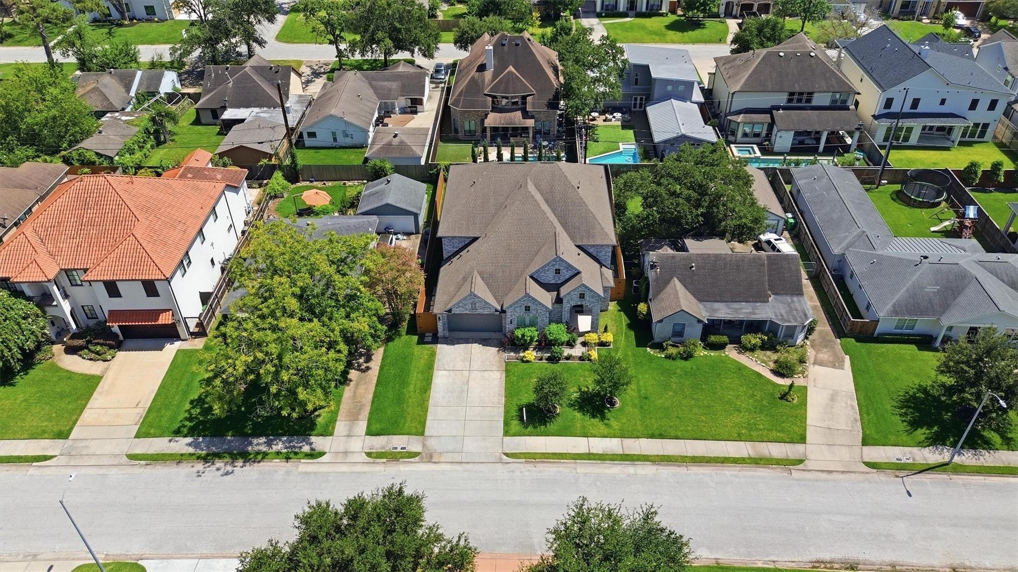 1303 Gardenia Drive