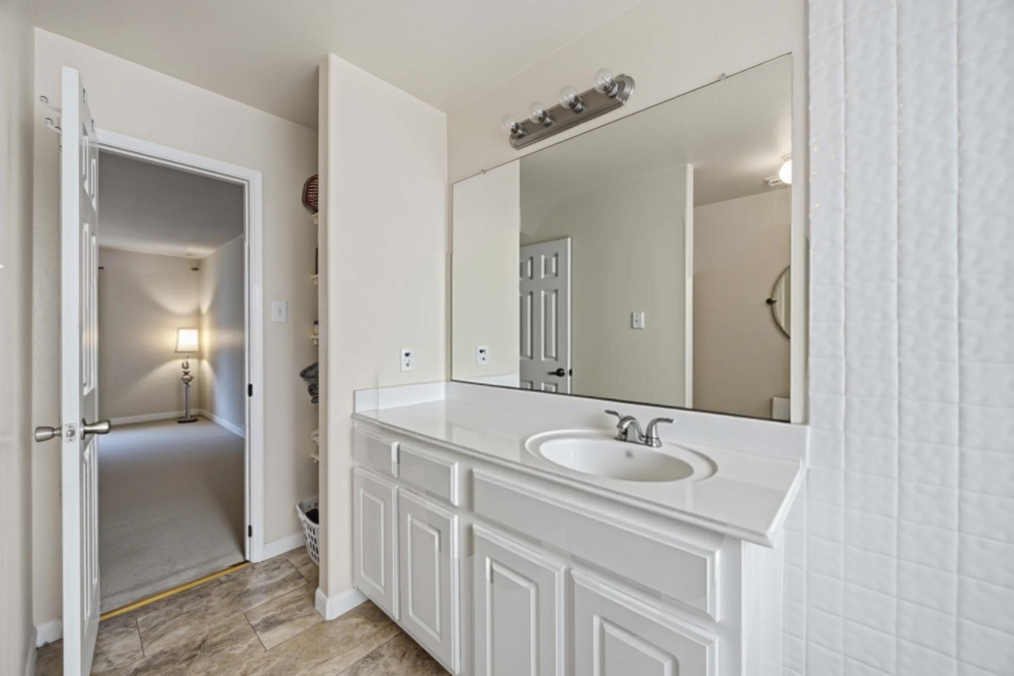 4202 Fielder Green Lane