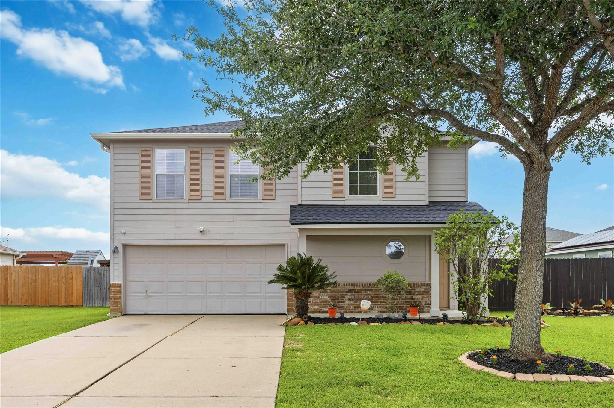 4202 Fielder Green Lane