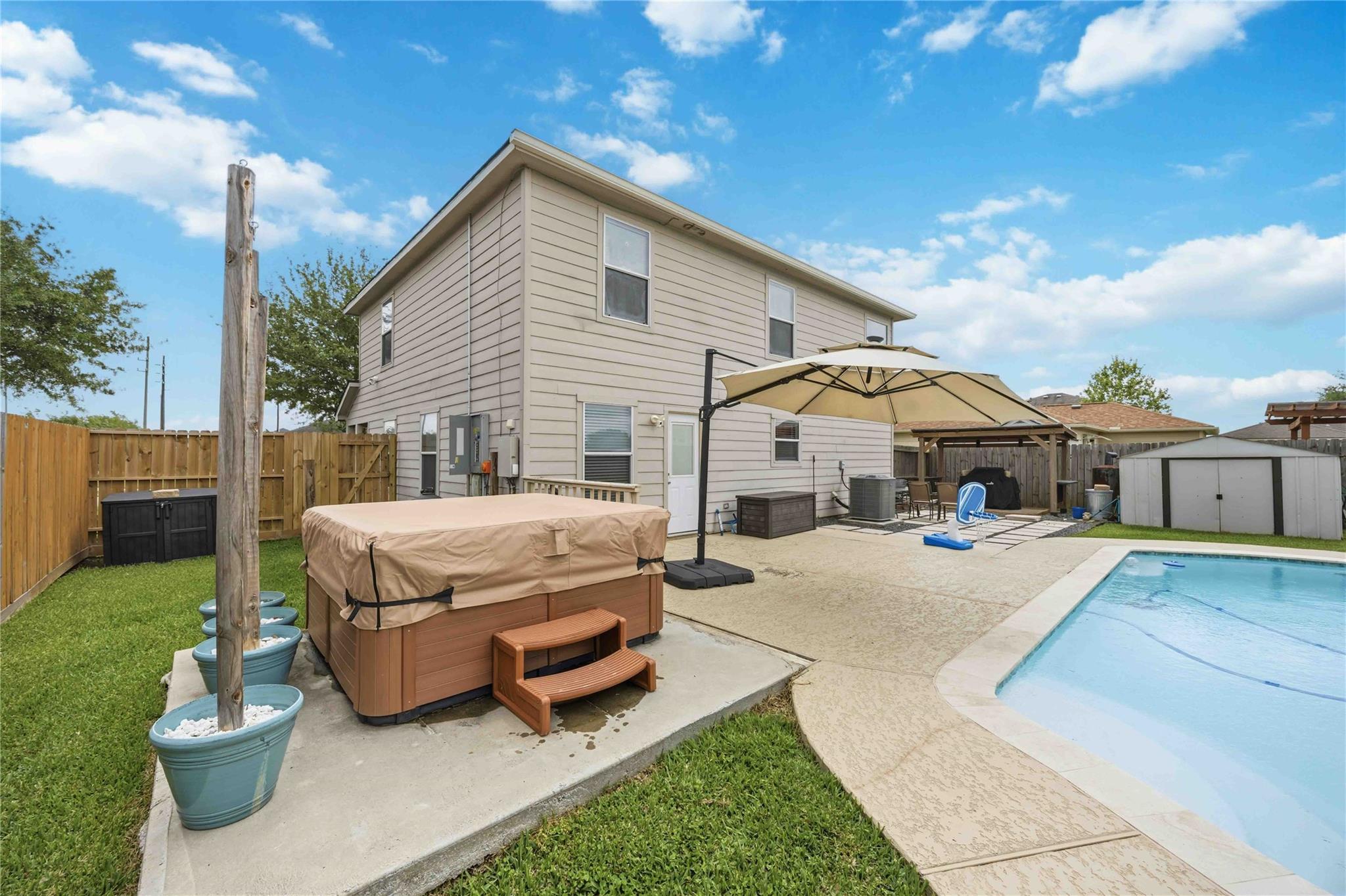 4202 Fielder Green Lane