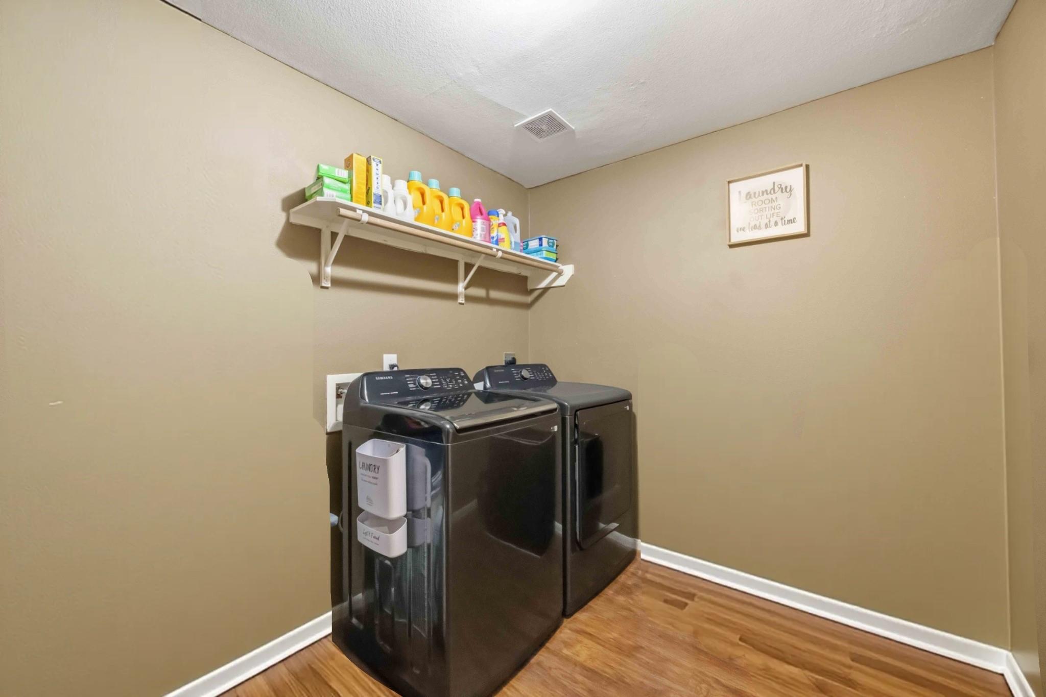 4202 Fielder Green Lane