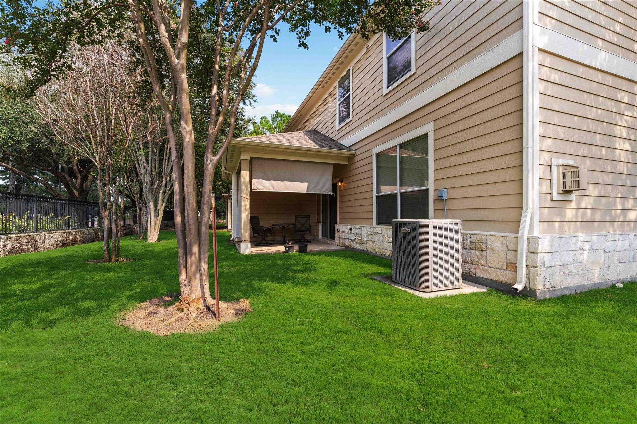 13600 Breton Ridge 1a