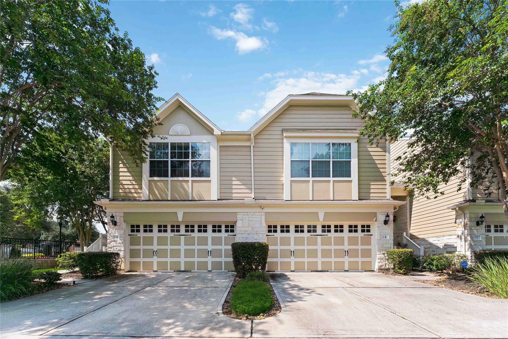 13600 Breton Ridge 1a