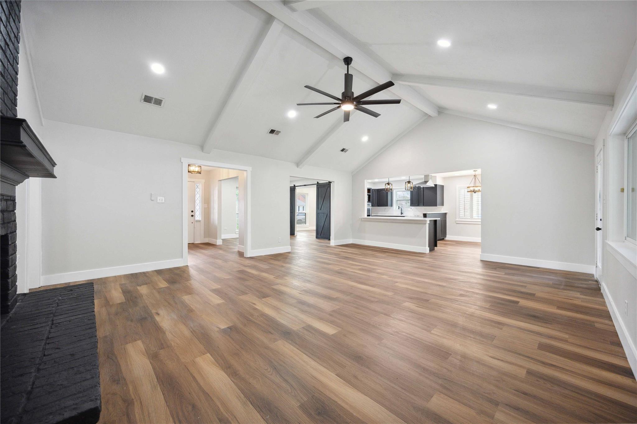 7907 12th Fairway Lane