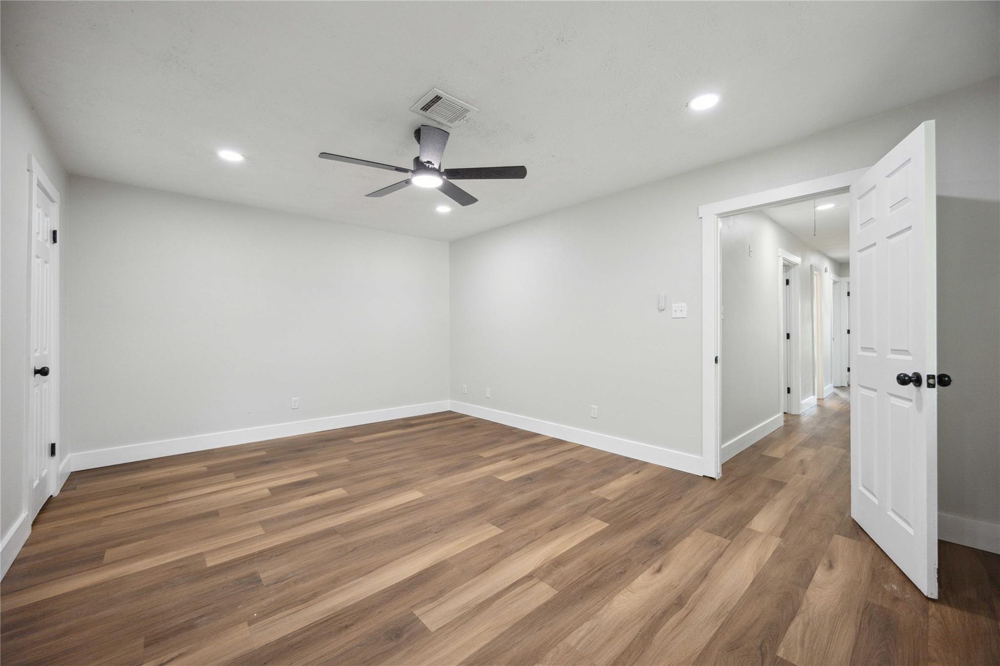 7907 12th Fairway Lane