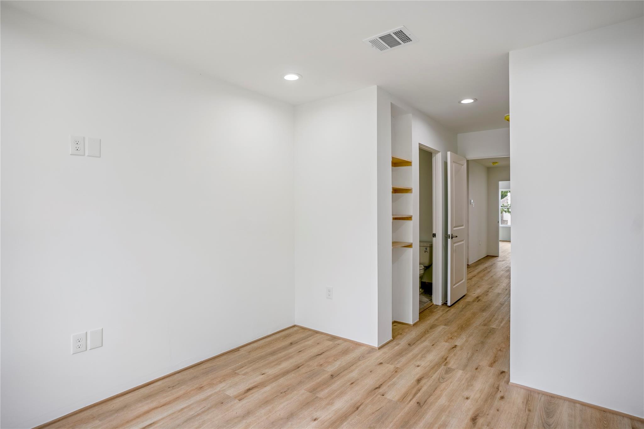 15000 S Richmond Street # 3