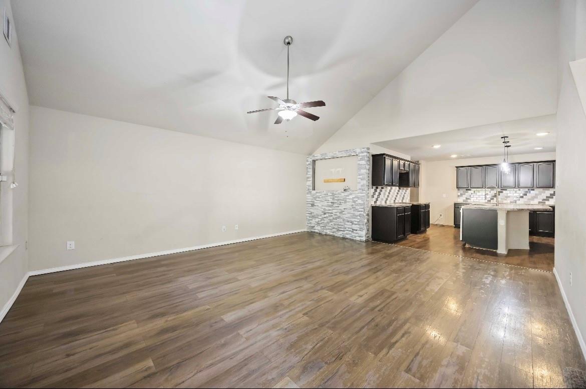 16431 Lazo Canyon Way