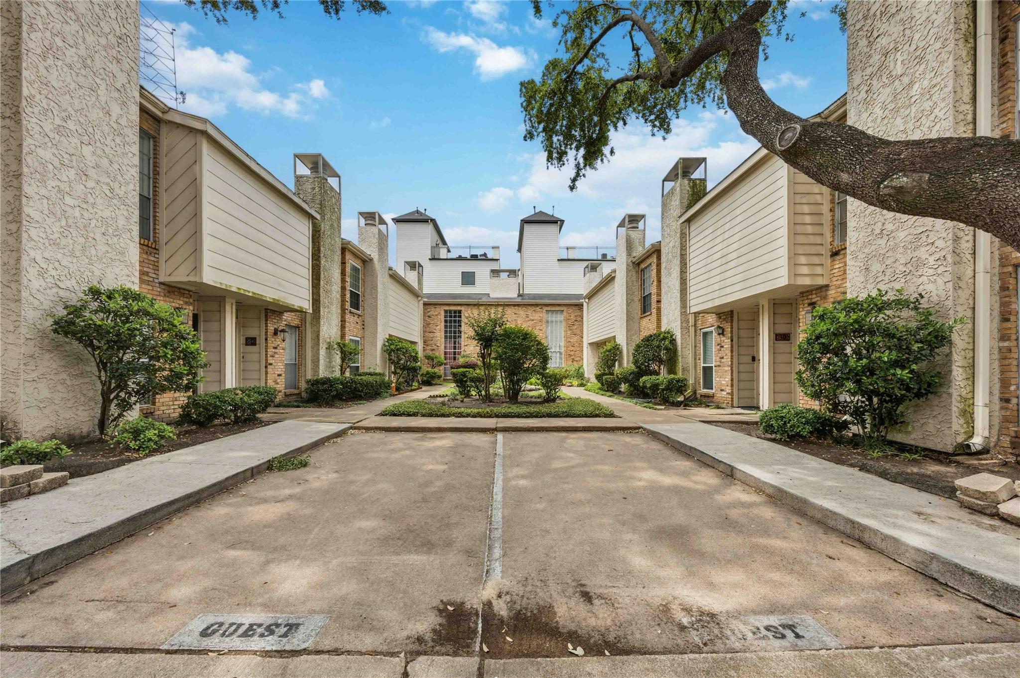 6201 Beverlyhill Street # 30