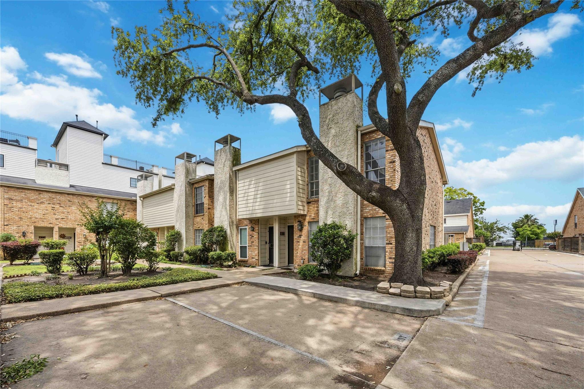 6201 Beverlyhill Street # 30