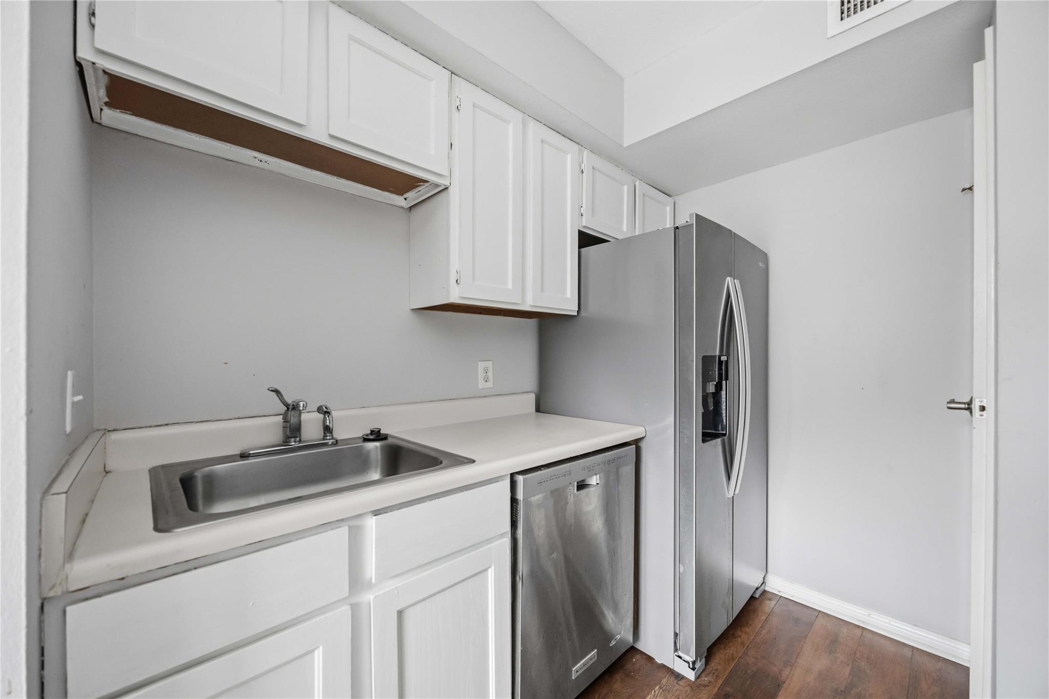 6201 Beverlyhill Street # 30