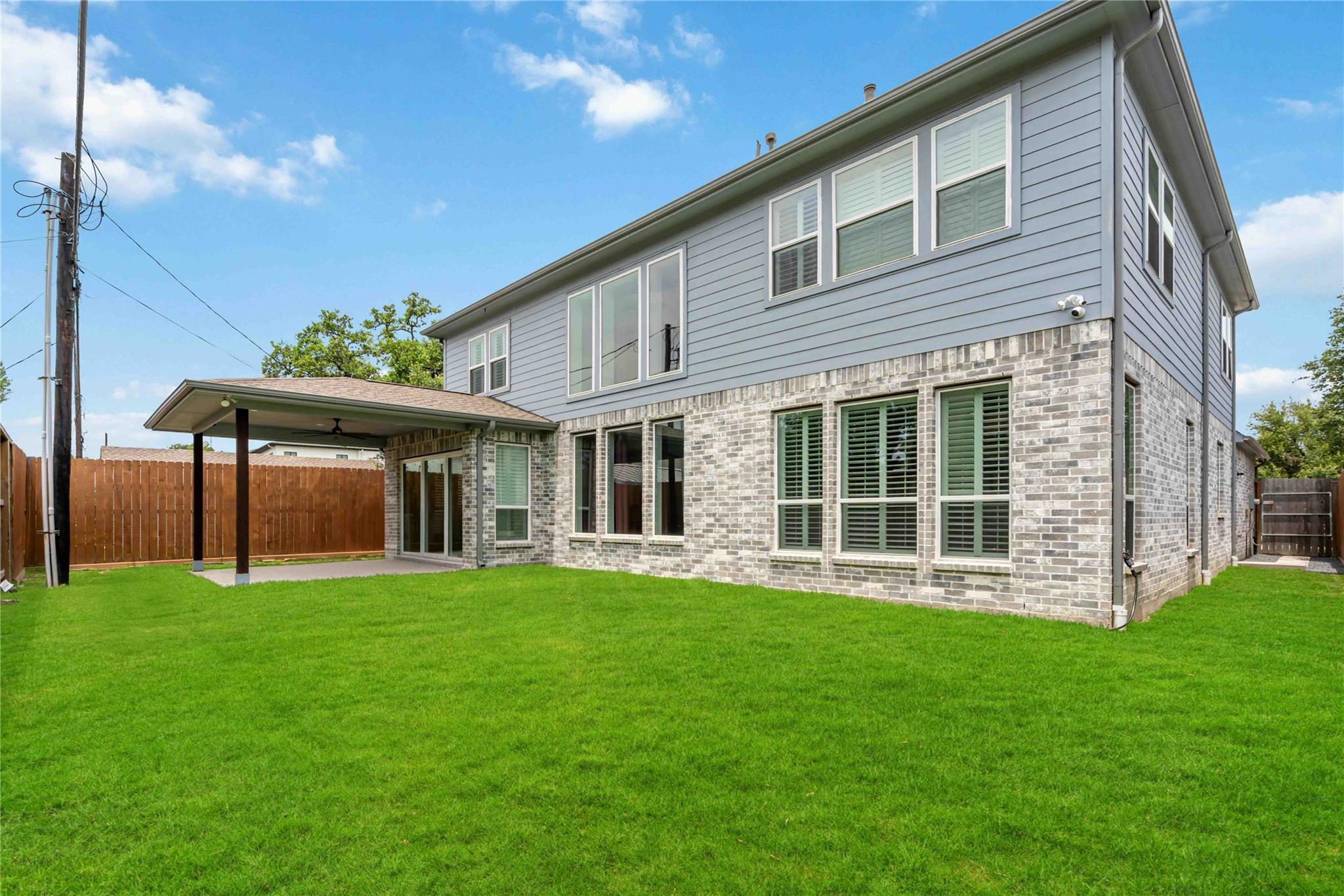 1303 Gardenia Drive