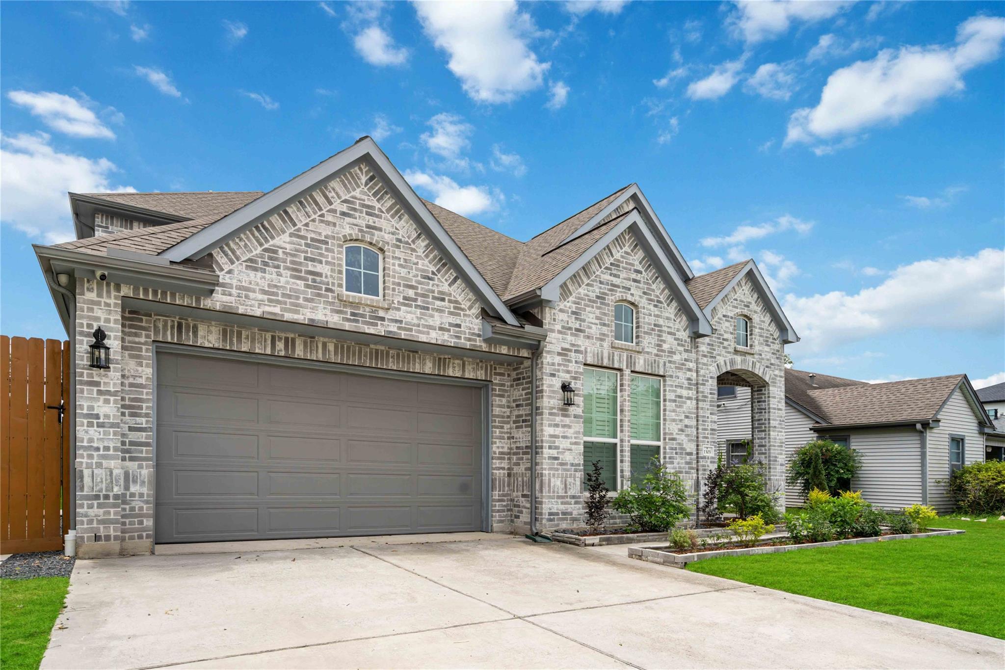 1303 Gardenia Drive