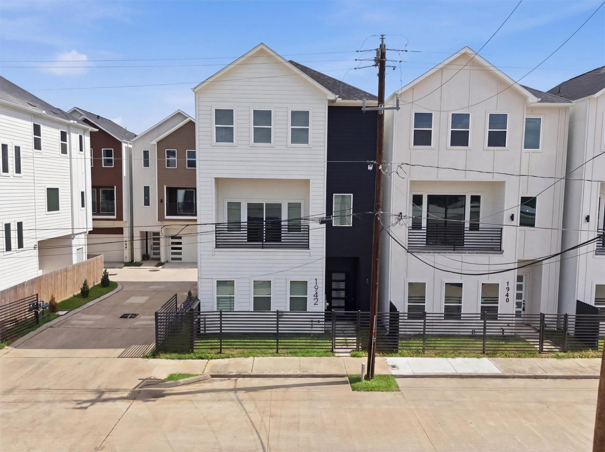 1942 Purswell Road