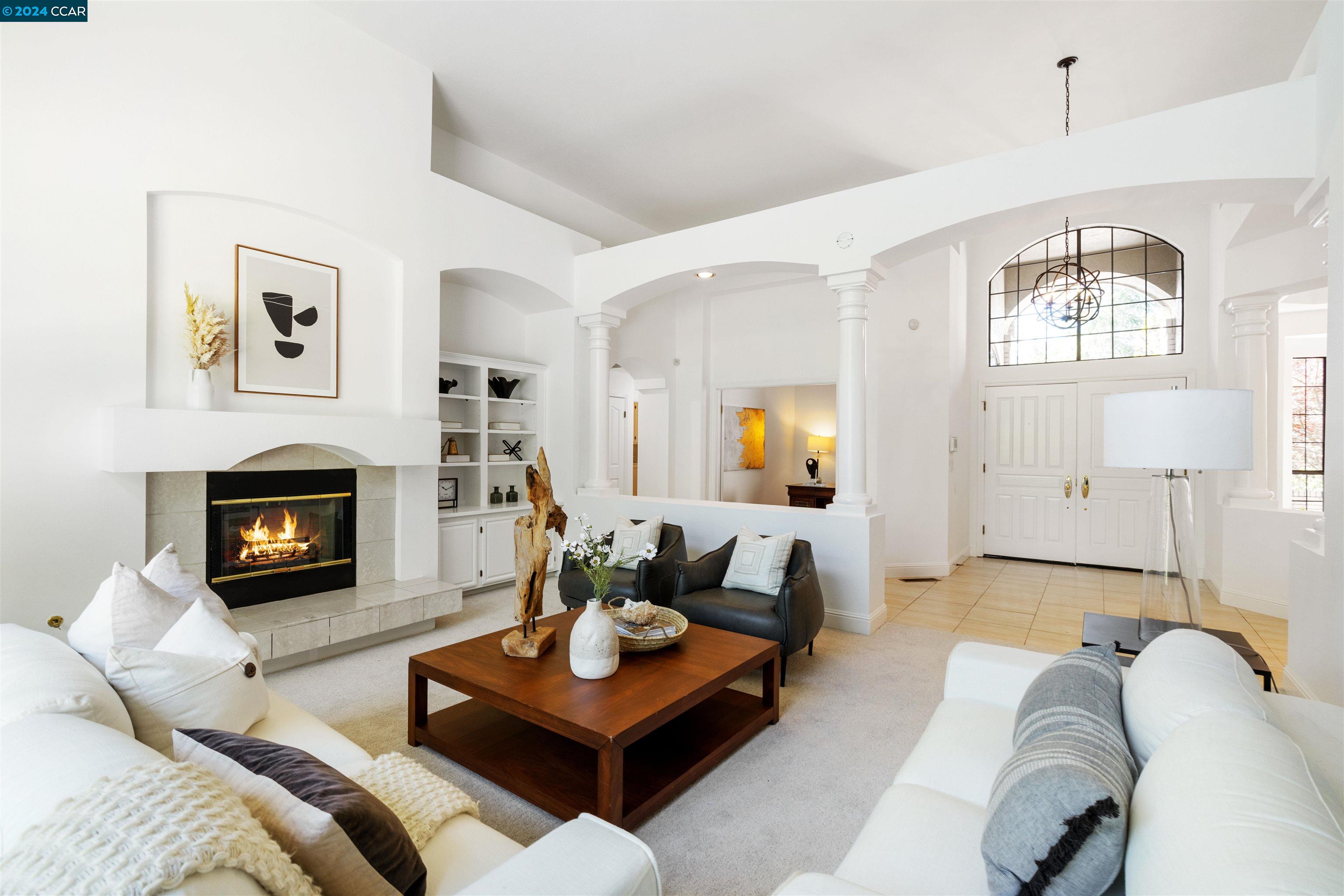 102 Tuscany Way