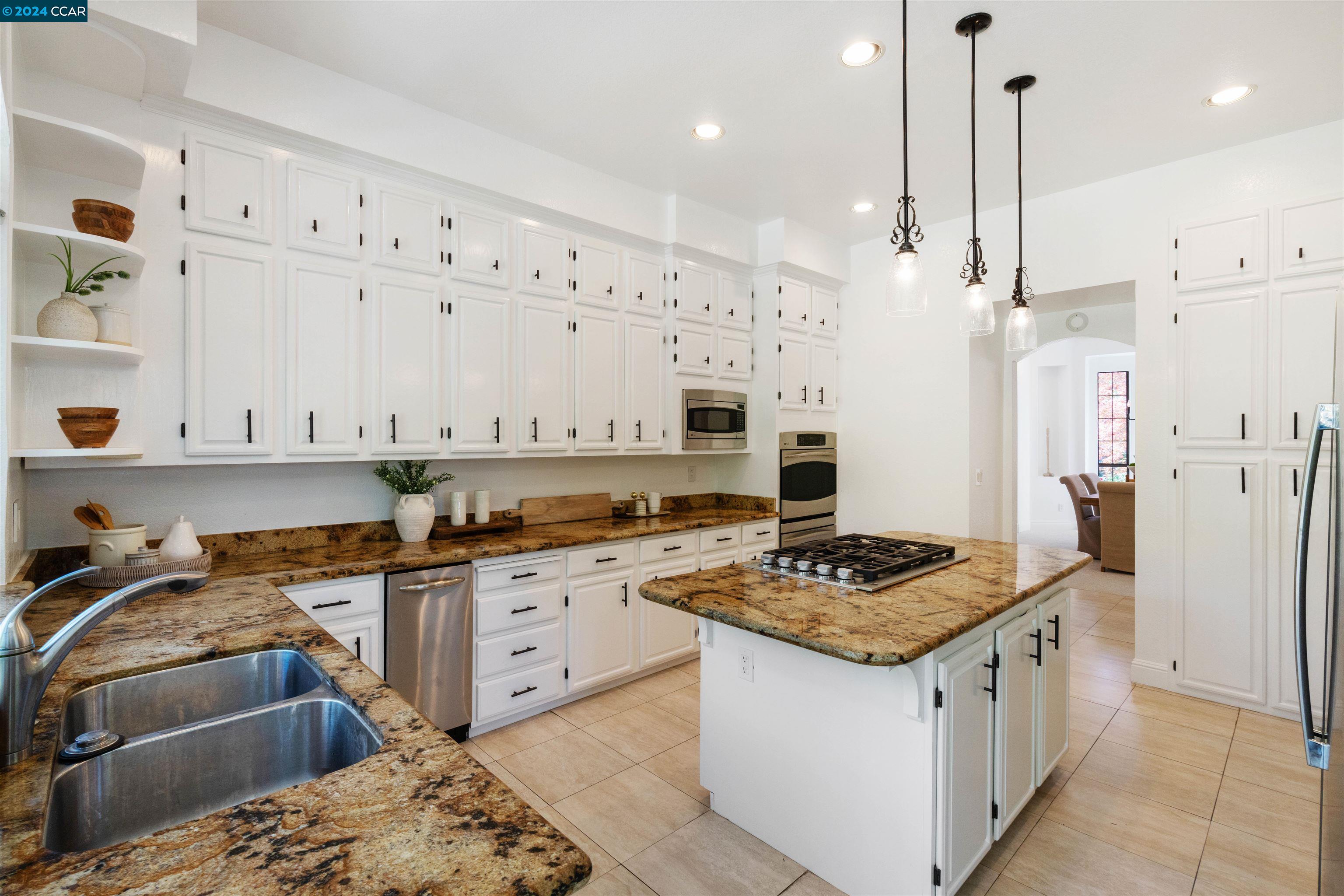 102 Tuscany Way