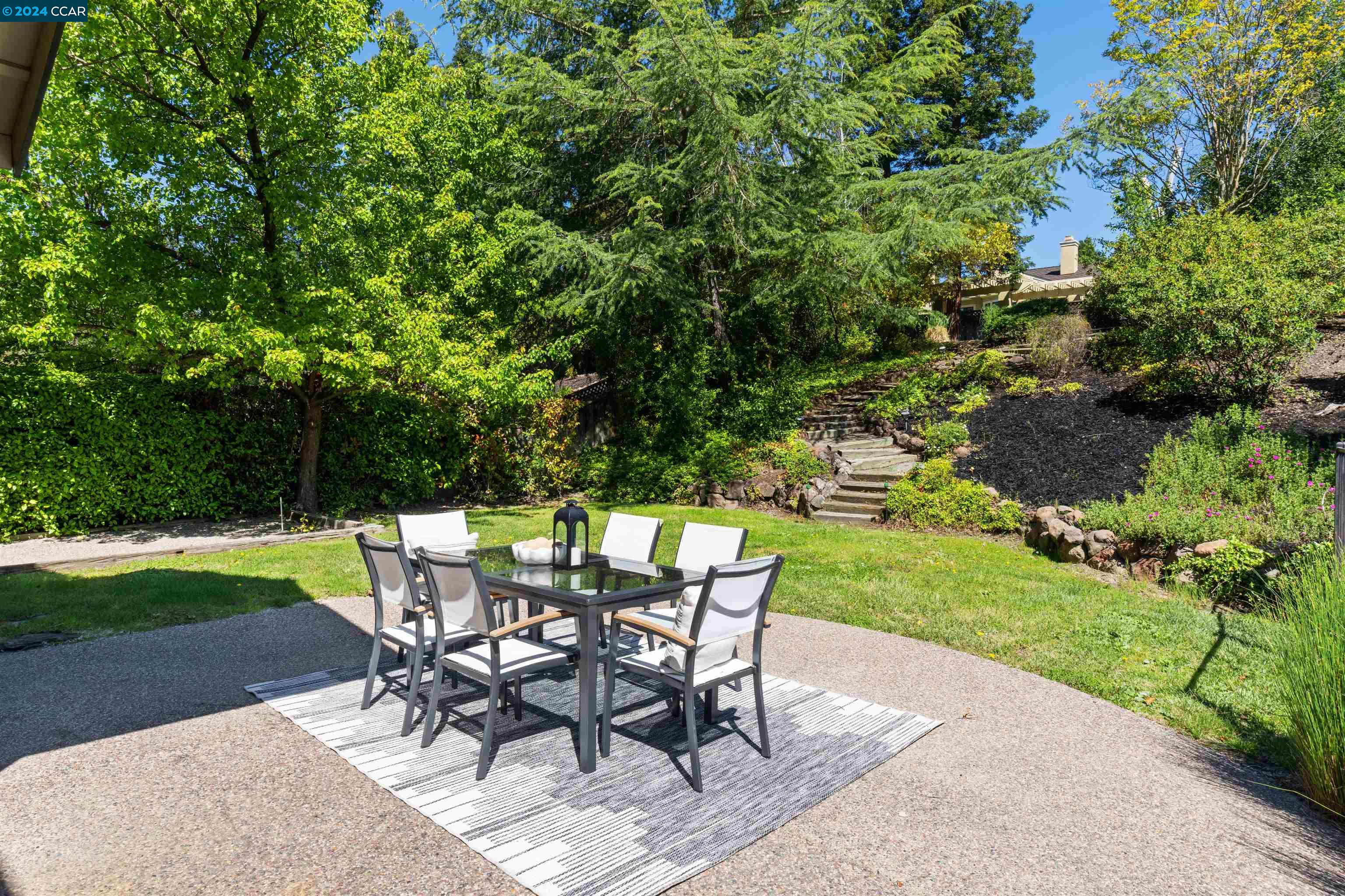 102 Tuscany Way