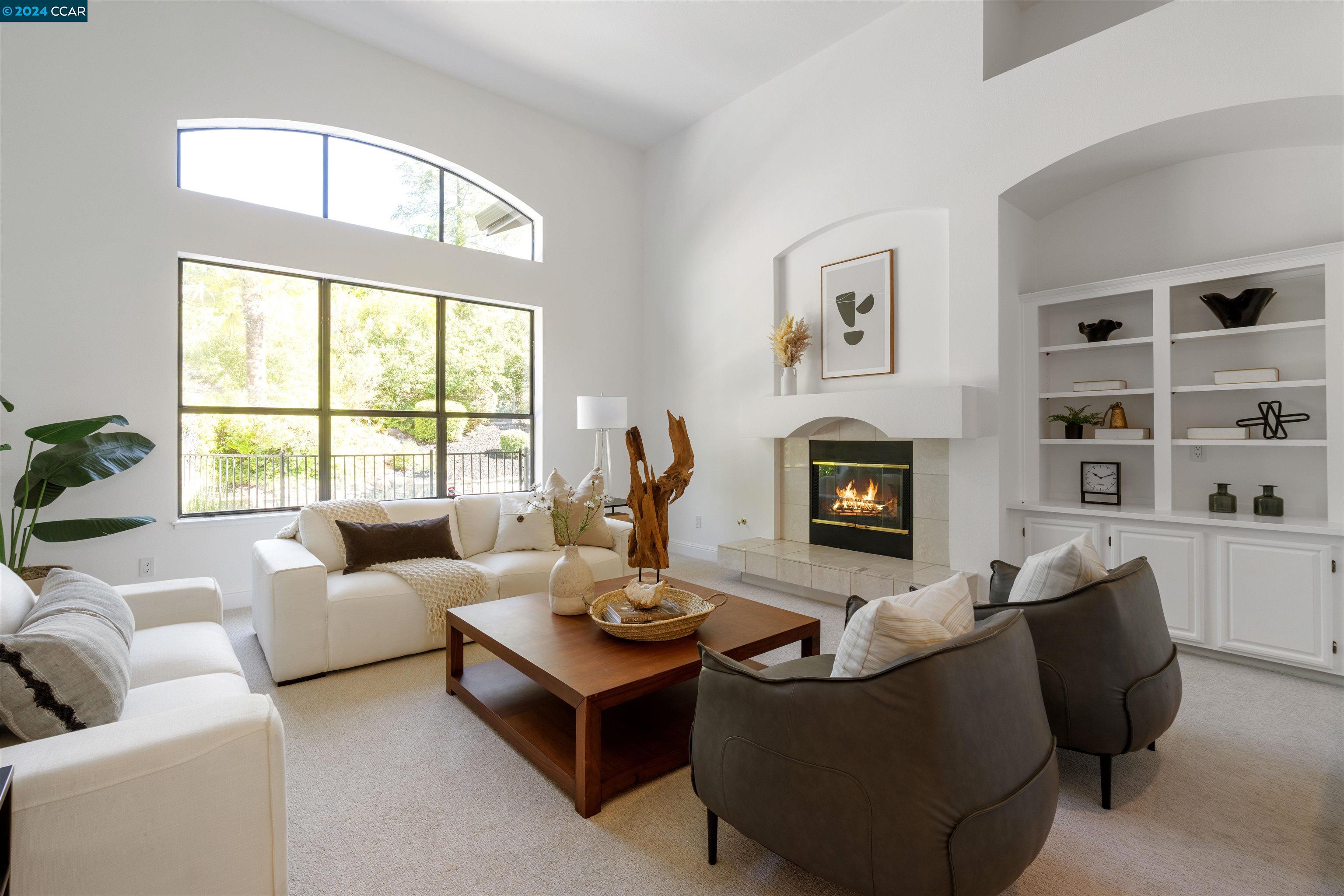 102 Tuscany Way