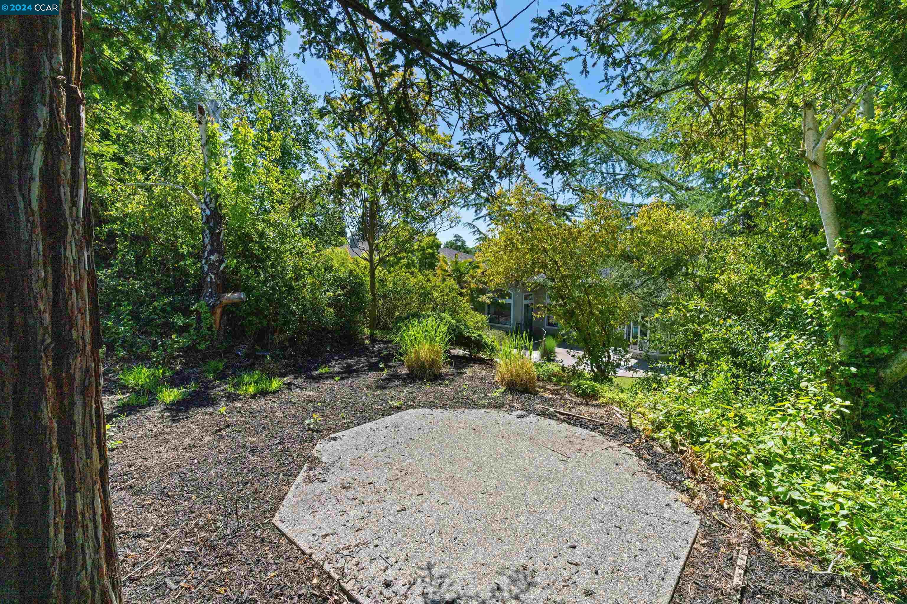 102 Tuscany Way
