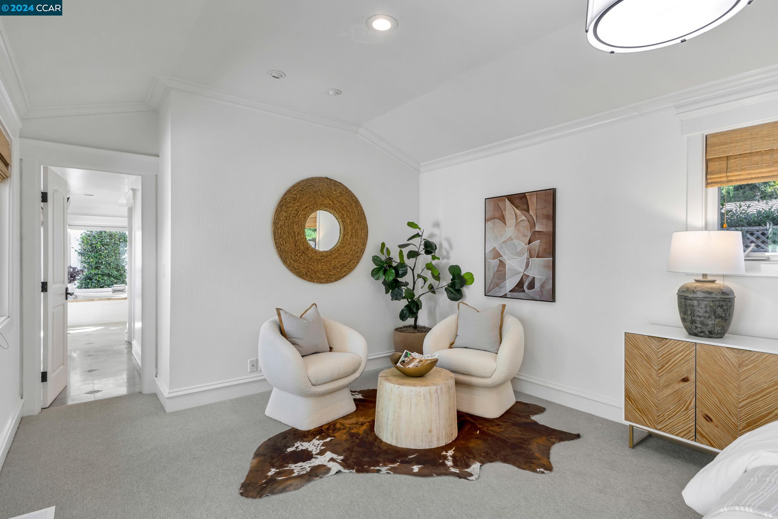 216 Fairway Dr